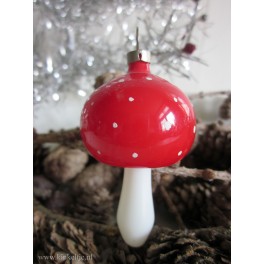 Oude kerstbal: paddenstoel